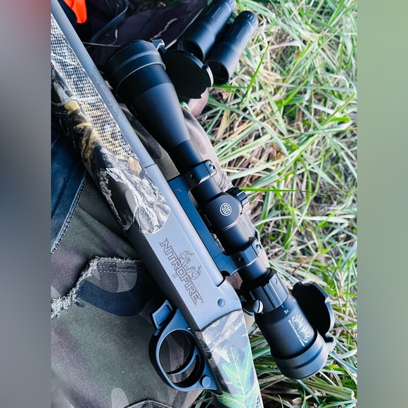 Meet your Posher, Leah - Picture 7 of 14